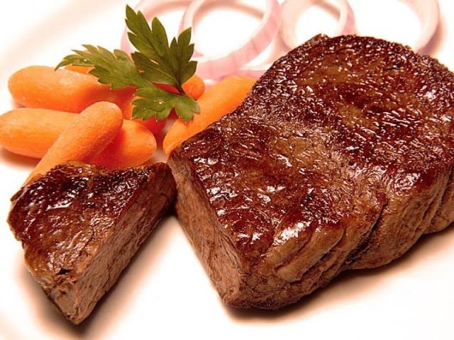 bife de coxão mole grelhado na churrasqueira