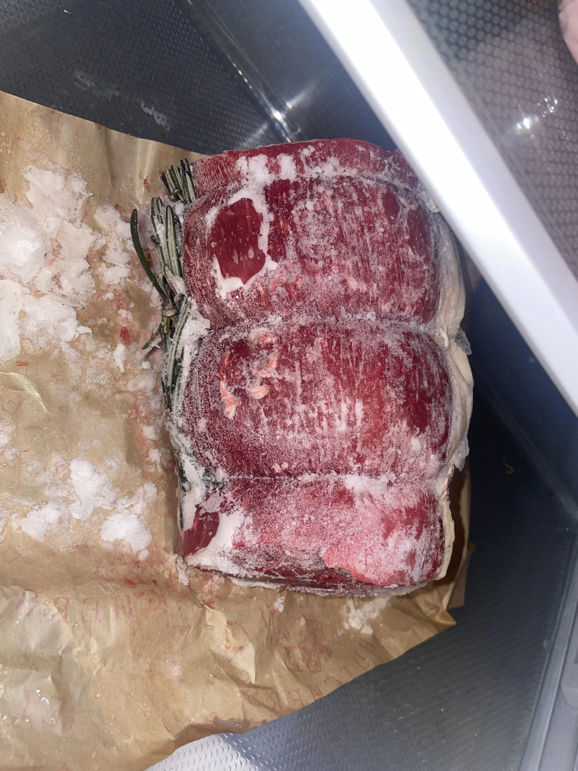 queimadura de congelamento em carne crua