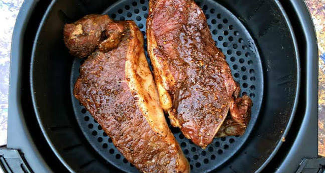Quais carnes são boas para assar na air fryer?