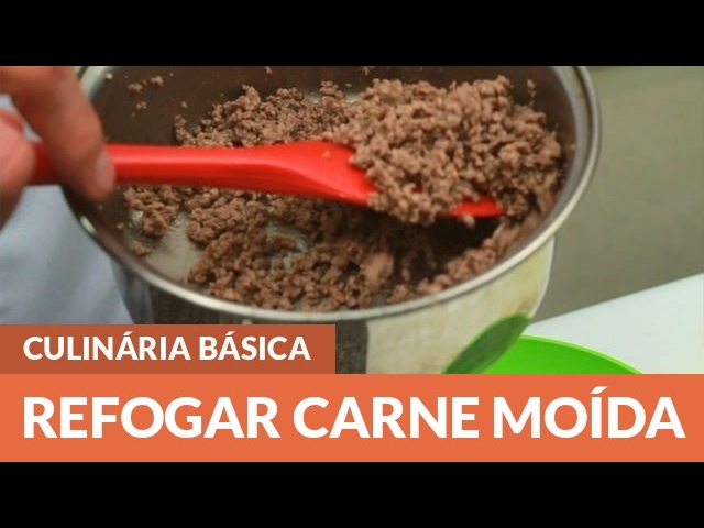 passo a passo refogando carne moída